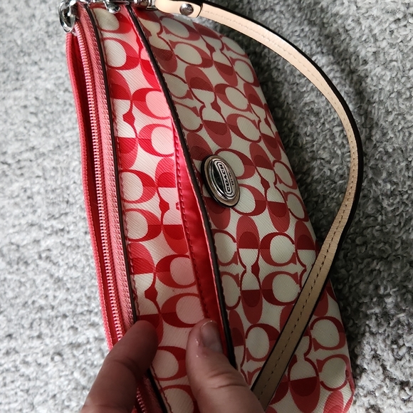 Coach Wristlet - Picture 4 of 4